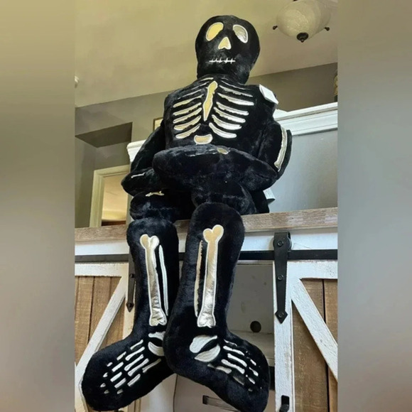Isaac Mizrahi Plush Black Skeleton Pillow 5 Ft Halloween Decor NWT